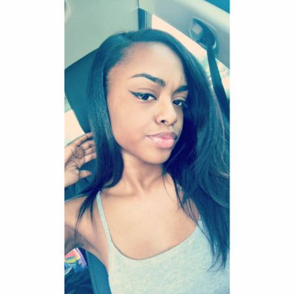 Meet your Posher, Alexandria